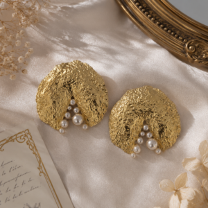 Pearl Grotto Earrings