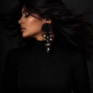 MIDNIGHT PEARL EARRINGS